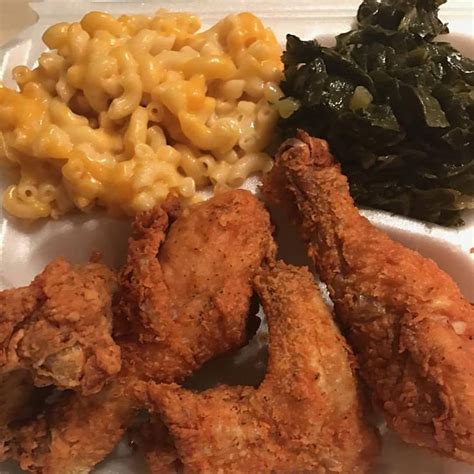 Fried Chicken Mac And Cheese And Collard Greens Soul Food Food Crush