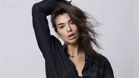 Since her debut album, she always had an amazing career and her goal for every year is just to keep getting better and to release a lot of amazing songs. 7680x4320 Dua Lipa 4K 8K Wallpaper, HD Celebrities 4K ...