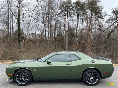 2021 F8 Green Dodge Challenger Rt Scat Pack 141006605