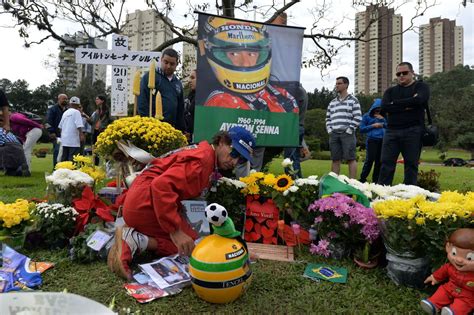 Ayrton Senna World Pays Tribute To A Legend Cnn