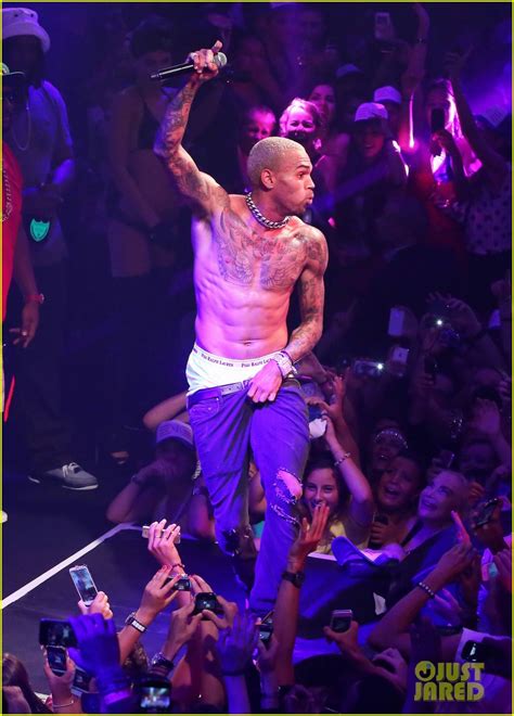 Chris Brown Shirtless At Gotha Club In Cannes Photo 2692260 Chris Brown Photos Just Jared
