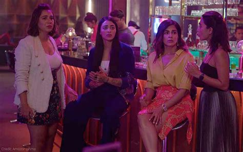 Four More Shots Please Season 2 Is The Streaming Equivalent Of Cosmopolitan Magazine