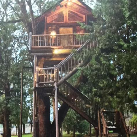 Outnabout Treehouse Treesort In Takilma Oregon