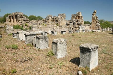 Premium Photo Hadrianic Baths In Aphrodisias Ancient City In Aydin