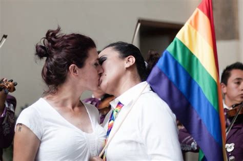 Bisexual Or Lebsian Bisexual Womenlookingforcouples Com Flickr