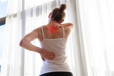 Pain Between Shoulder Blades Causes And Best Treatment Options In 2024