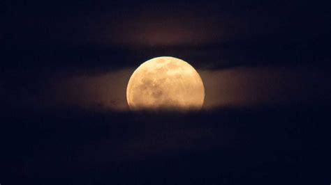 Pleine Lune Davril 2021 La `` Super Lune Rose Se Lève Lundi