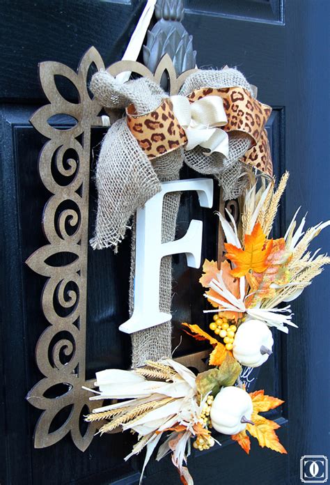 This works on every single wreath frame. Super Easy DIY Fall Wreath | Home Decor | Style Your Senses