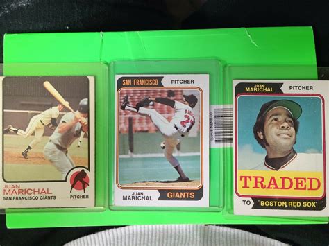 Topps Juan Marichal 3 Card Set Includes 1973 Miscut Error 1974 330