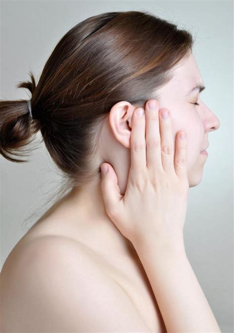 What Causes Red Ear Syndrome With Pictures
