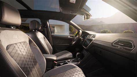 2022 Volkswagen Tiguan Gets Updated Look Digital Buttons Plaid Seats
