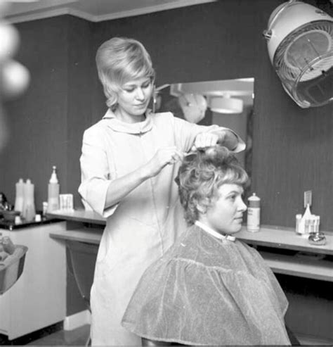 Hair And Beauty Salon Beauty Salons Retro Inspired Hair Vintage Hair