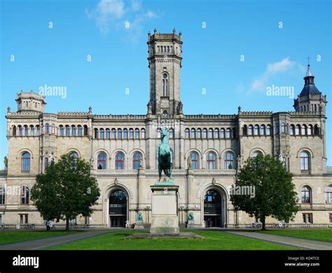 Leibniz University Hanover Hi Res Stock Photography And Images Alamy