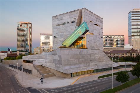 Perot Museum Of Nature And Science Meeting And Event Space Visit Dallas
