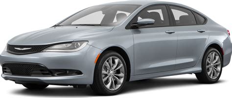2017 Chrysler 200 Price Value Ratings And Reviews Kelley Blue Book