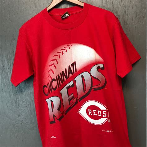 M Vintage S Cincinnati Reds T Shirt