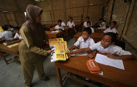 Tahun 2012 Penuh Ketidakadilan Di Dunia Pendidikan