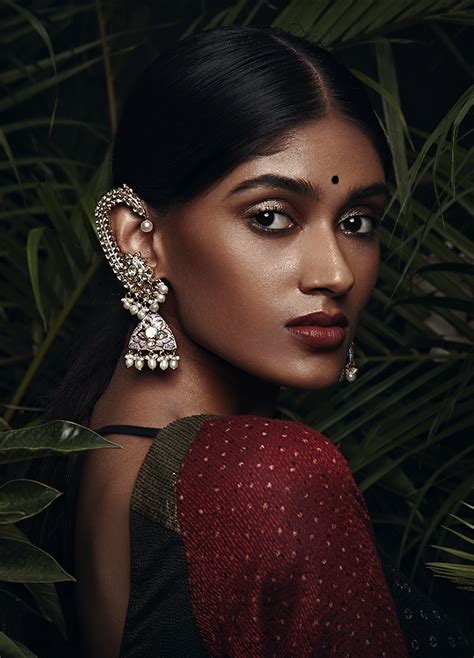 Pin By Joseph Harris On Indian Jewelry Indian Aesthetic Indian Photoshoot Fashion Photoshoot