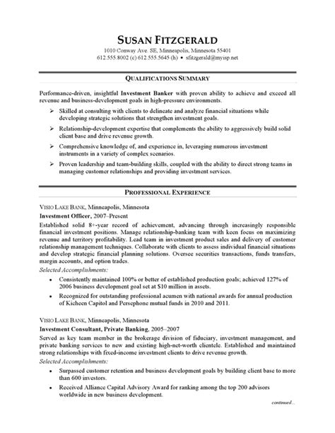 Bankers work for banks or other financial institutions to service and counsel individual and corporate clients in their financial needs. Resume Format For Bank Job - BEST RESUME EXAMPLES
