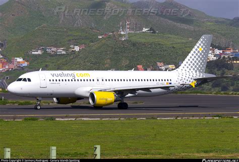 Ec Hgz Vueling Airbus A320 214 Photo By Saimon J Rodriguez Canary