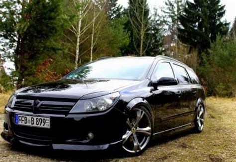I have one opel astra h 1.7 dtl 2006 year,the car has been without a battery for a year when i put it in the car, it did not start in diagnosis, i cannot communicate with ecm and in abs and module, cim gives me u2105 (there is no communication with ecm) i have tried. Opel Astra H Caravan Photos and Specs. Photo: Astra H ...