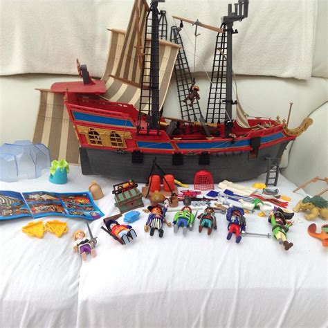 Playmobil Large Pirate Ship 5135 In Kt12 Elmbridge For £2200 For Sale