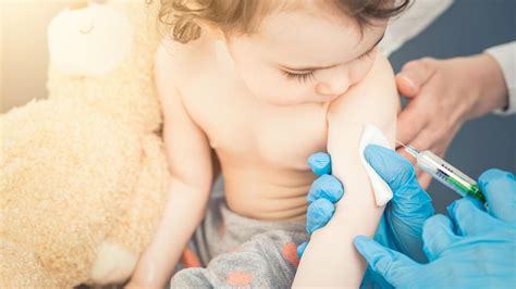 Sollten kinder und jugendliche ab zwölf jahren gegen corona geimpft werden? Impfkalender 2017/18: Empfehlungen der Stiko für Kinder ...