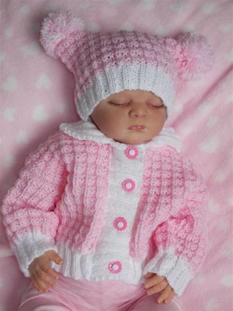 The free hat patterns for babies above are also very suitable for beginners to knitting. Knitted Patterns - Baby Girls - Baby Dream Knits in 2020 ...