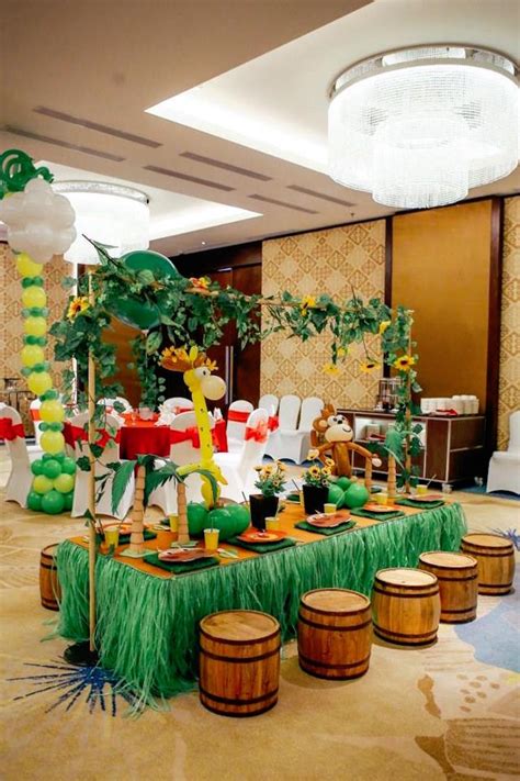 This fantastic madagascar themed first birthday party was submitted by daphne seow of parteeboo. Kara's Party Ideas Madagascar Birthday Party | Kara's ...