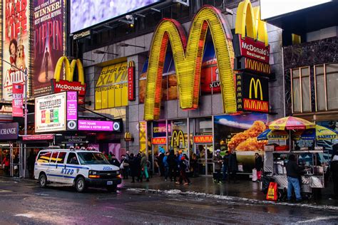 Download Mcdonalds In Times Square Wallpaper