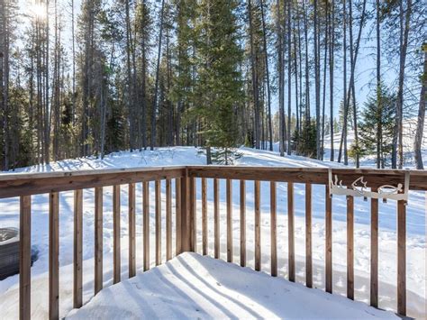 Best Mountain Views Of Glacier Park Strawberry Chalet Cabins West