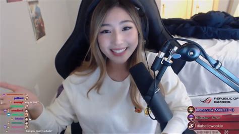 Poki Thicc😱 Jake Meets Mizz G Greek Omegalul😱 Youtube