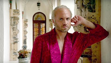Who Is Edgar Ramirez Actor Playing Gianni Versace In American Crime