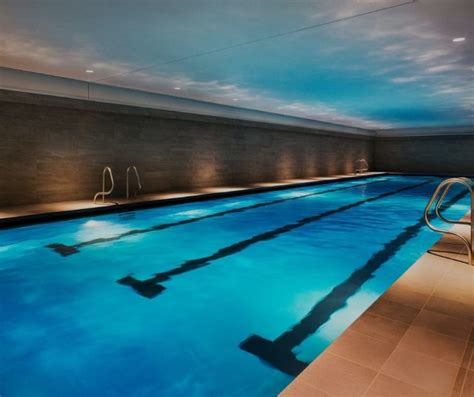 7 Best Gyms With Pools Saunas And Hot Tubs Near You Dr Workout
