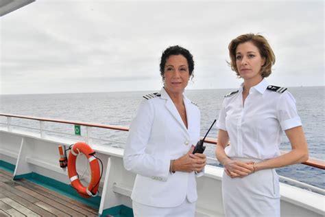 Das traumschiff ist eine fernsehreihe des zdf, die seit 1981 nach der idee von wolfgang rademann produziert wird. ZDF bietet "Das Traumschiff" und "Die Bergretter" in 4K ...