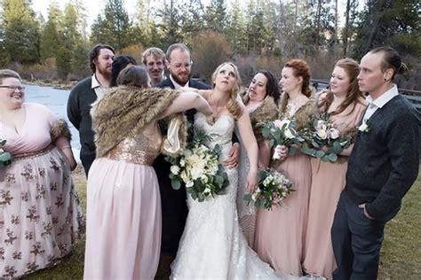 The Most Hilarious Wedding Photo Fails The Finance Chatter Part 40