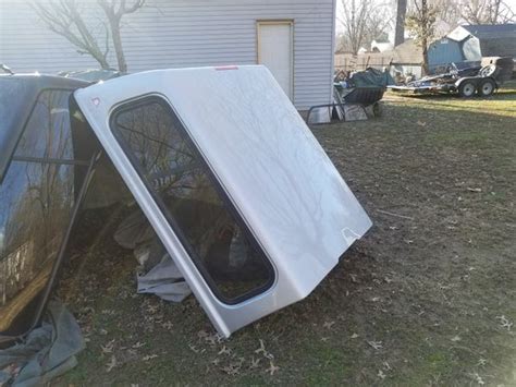 Dodge Dakota Camper Shell I Have 2 One Silver One Black That Out Of A