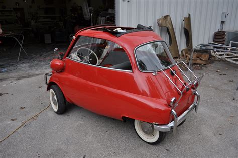 1957 Bmw Isetta This 57 Bmw Isetta Came In For A Few Mino Flickr