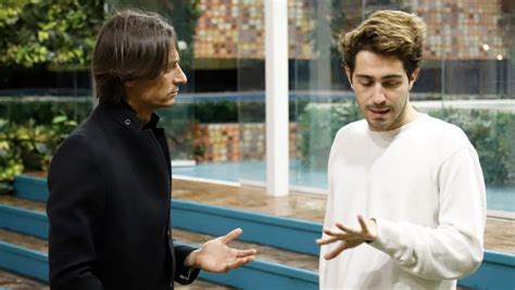 Nel 2020 ha condotto adoro!, andato in onda su mediaset play. Grande Fratello Vip: Francesco Oppini lancia frecciatina a ...