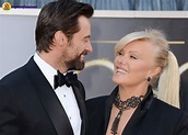 Love Story of Hugh Jackman With His 13 Years Older Wife - TopTenFamous.co