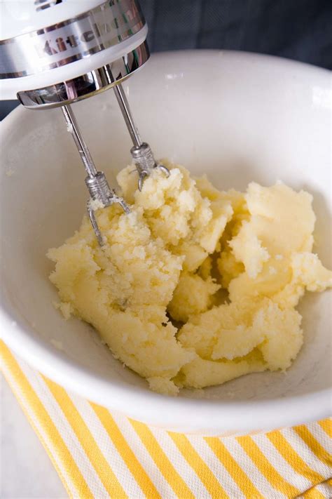 Some of your baking ingredients can be a hidden source of gluten. Lemon Bundt cake | King Arthur Flour | Lemon bundt cake ...