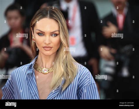 Candice Swanepoel Hi Res Stock Photography And Images Alamy