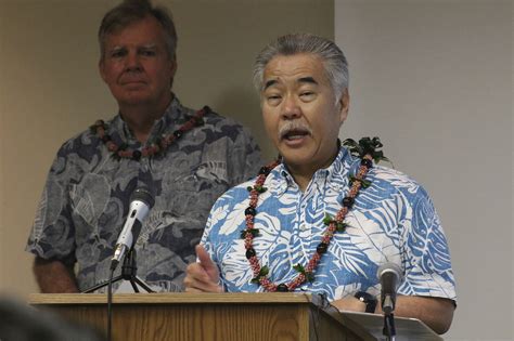 Hawaiis Governor Asks Tourists To Stay Away For 30 Days