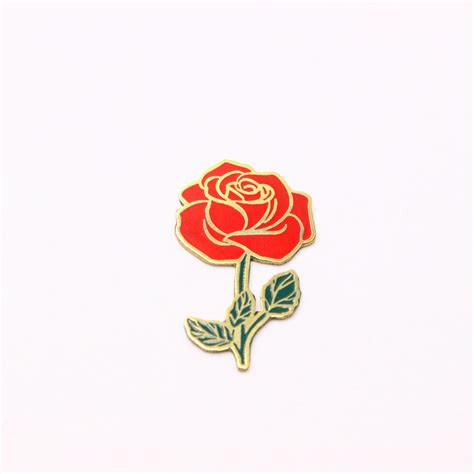 Rose Lapel Pin Helps You To Express Your Love To Someone Grab Now