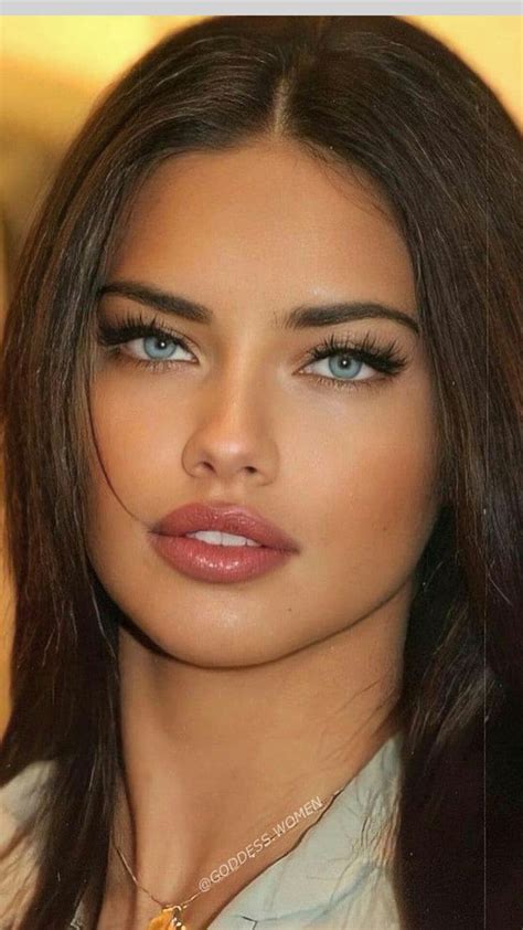 Most Beautiful Faces Gorgeous Eyes Beautiful Women Pictures Gorgeous Girls Glam Makeup Look
