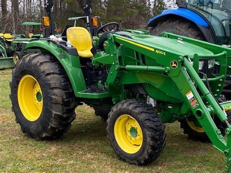 John Deere 4066m Tractor