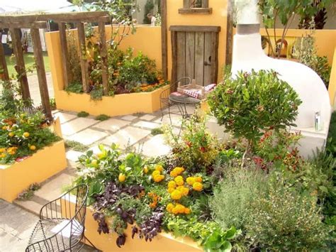 Creating A Mediterranean Garden Style Mediterranean