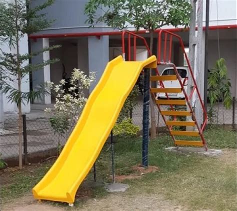 Plastic Straight Frp Playground Slides For Garden Age Group 12 Years