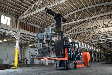 A Guide To High Capacity Forklift Attachments Toyota Mhs