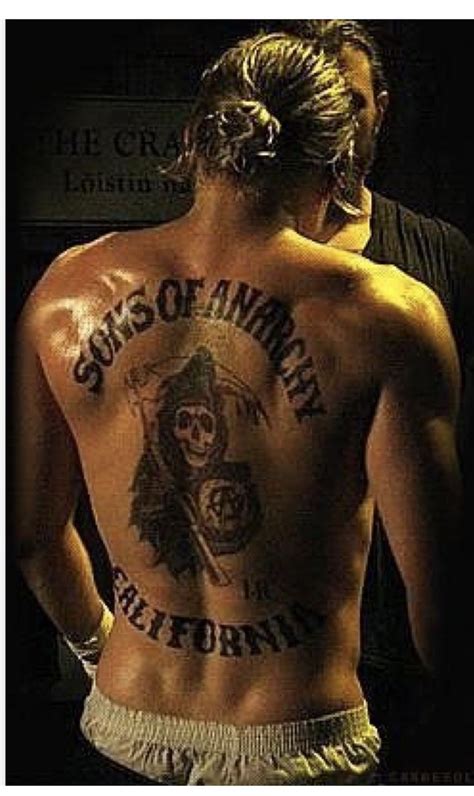 The Back That Broke The Internet Charlie Hunnam Sons Of Anarchy Anarchy